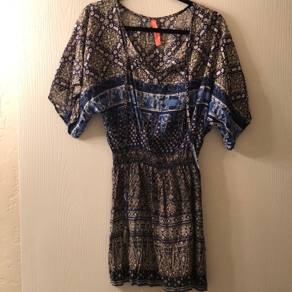Patterned tunic dress